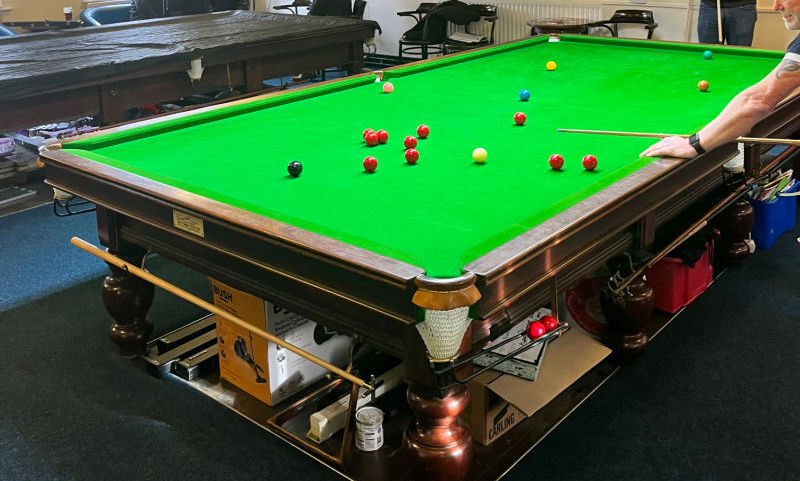 Langley Bowling Club Snooker